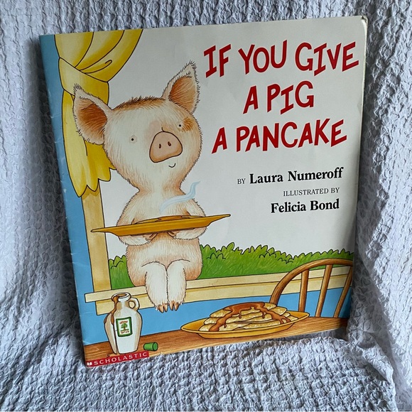 Vintage If you give a pig a pancake big book 17” by Laura Numeroff Scholastic - Picture 2 of 12